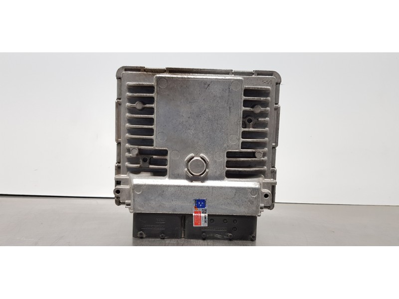 Recambio de centralita motor uce para audi a1 (8x) ambition referencia OEM IAM 03F906070GN 5WP44870 