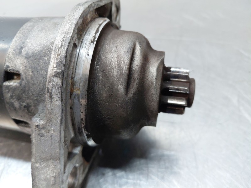 Recambio de motor arranque para seat leon (1p1) 1.9 tdi referencia OEM IAM   