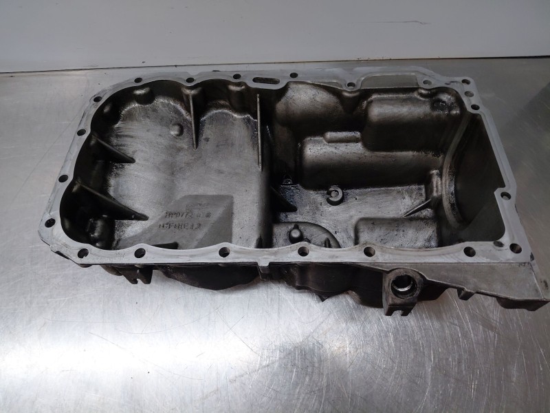 Recambio de carter para bmw 1 (e81) 116 d referencia OEM IAM   