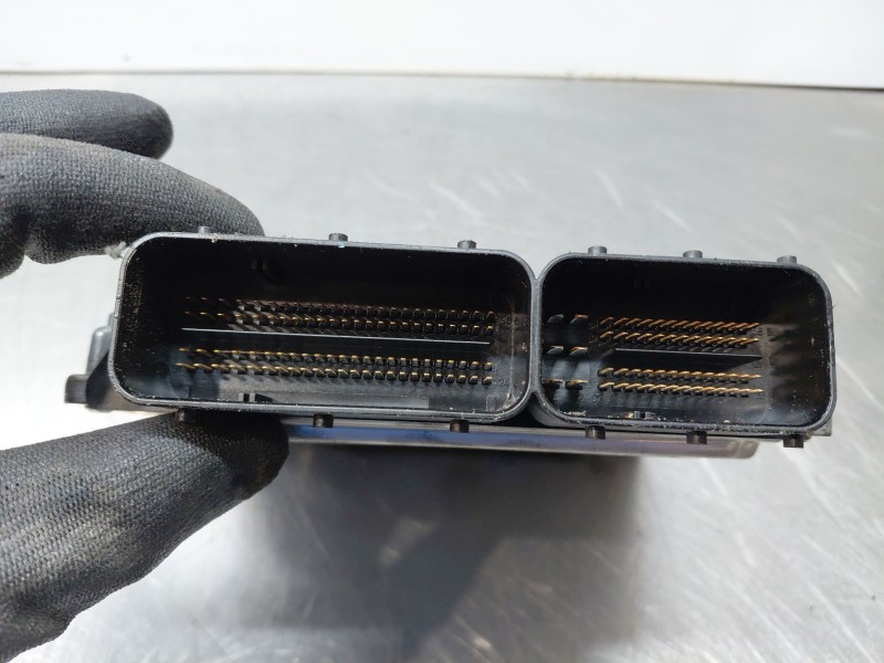 Recambio de centralita motor uce para bmw 1 (e81) 116 d referencia OEM IAM   