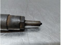 Recambio de inyector para bmw 1 (e81) 116 d referencia OEM IAM    2