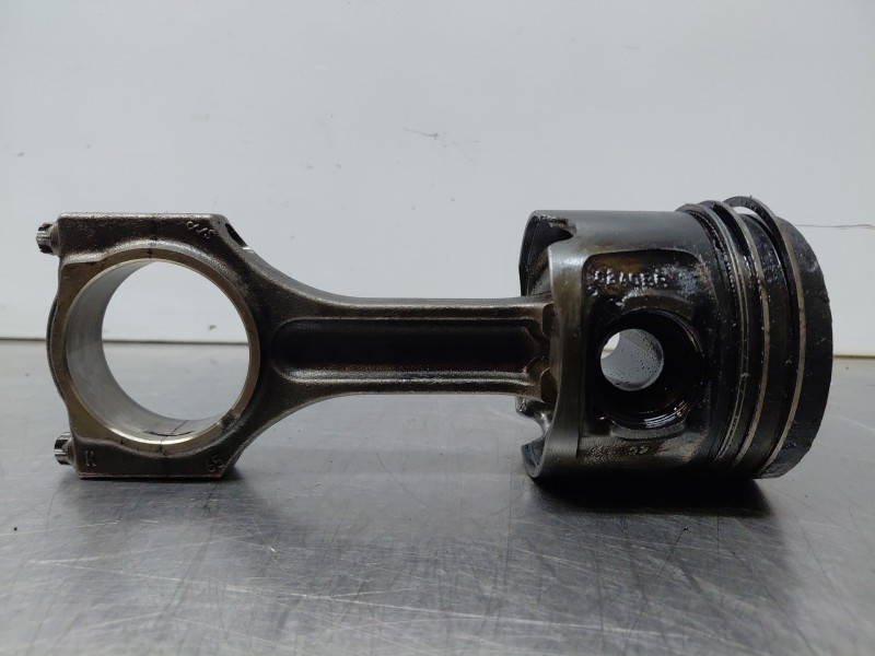 Recambio de biela para bmw 1 (e81) 116 d referencia OEM IAM   