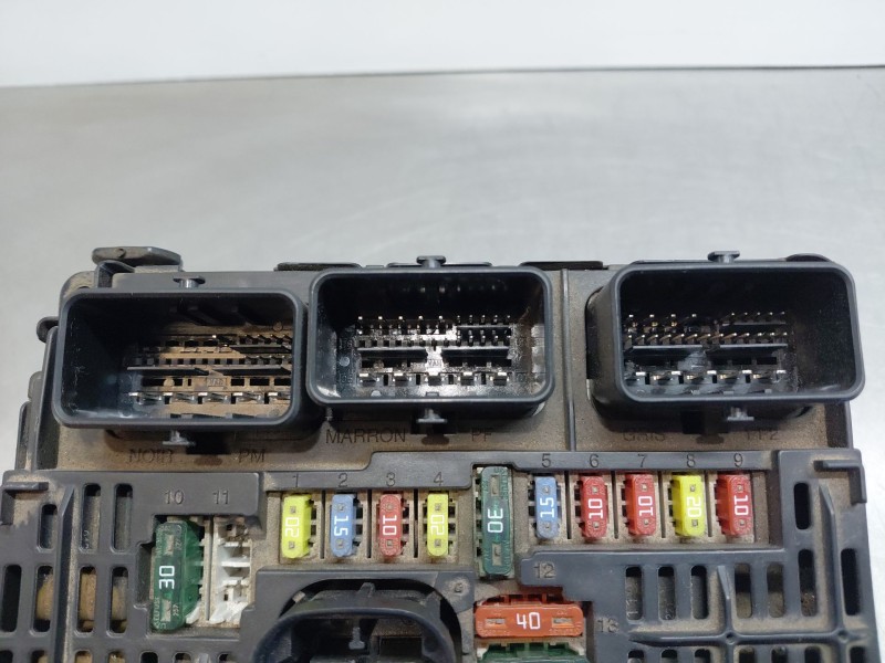 Recambio de caja reles / fusibles para peugeot 307 (3a/c) 1.6 hdi 110 referencia OEM IAM   