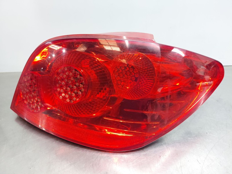 Recambio de piloto trasero derecho para peugeot 307 (3a/c) 1.6 hdi 110 referencia OEM IAM   