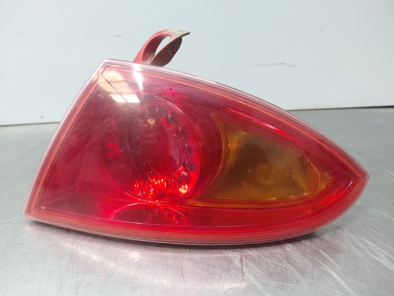 Recambio de piloto trasero derecho para seat leon (1p1) 1.9 tdi referencia OEM IAM   