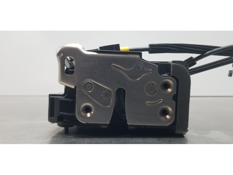 Recambio de cerradura puerta trasera izquierda para opel astra k lim. 5türig business referencia OEM IAM 13533664   Recambio de cerradura puerta trasera izquierda para opel astra k lim. 5türig business referencia OEM IAM 13533664