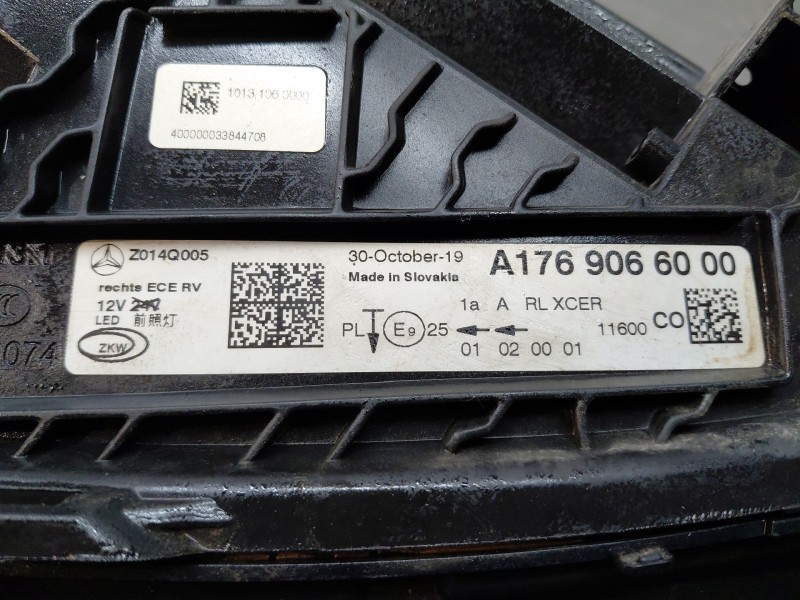Recambio de faro derecho para mercedes-benz clase a (w176) design referencia OEM IAM   
