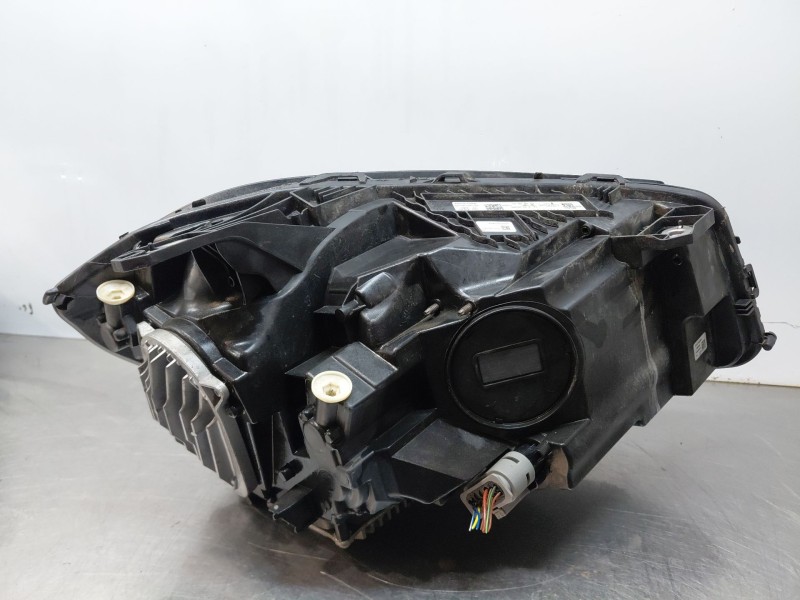Recambio de faro izquierdo para mercedes-benz clase a (w176) design referencia OEM IAM   