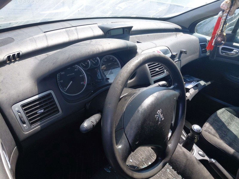 peugeot 307 (3a/c) del año 2004
