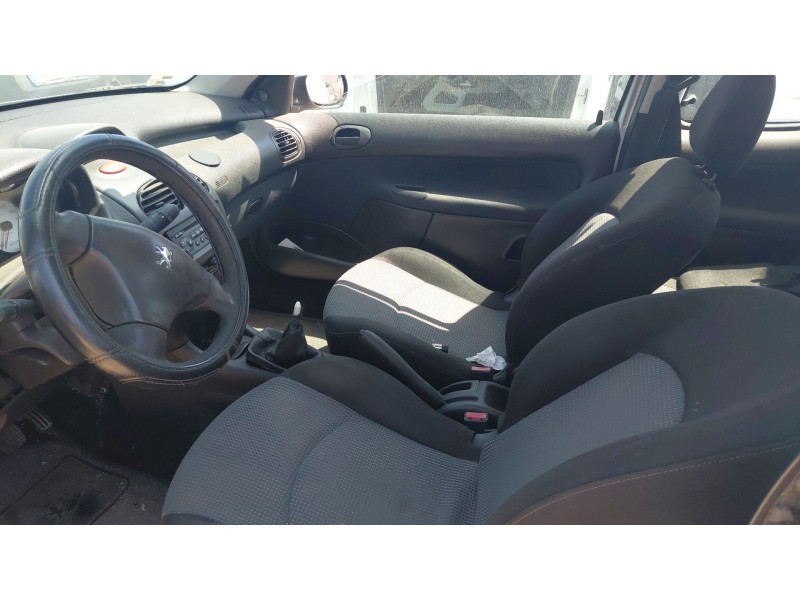 peugeot 206 hatchback (2a/c) del año 2002