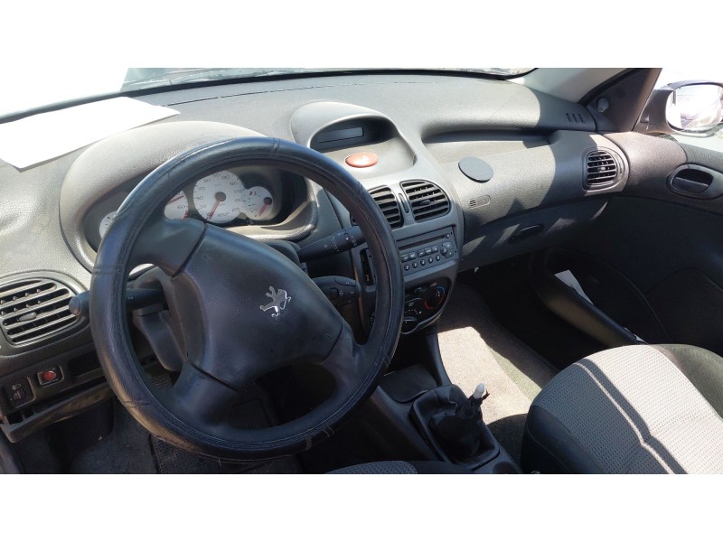peugeot 206 hatchback (2a/c) del año 2002