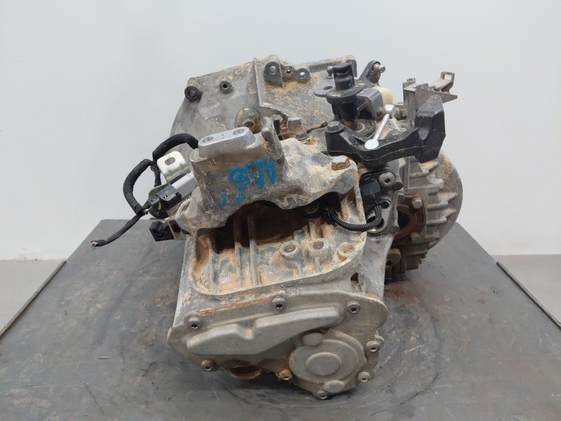 Recambio de caja cambios para peugeot 5008 allure referencia OEM IAM 20MB59  