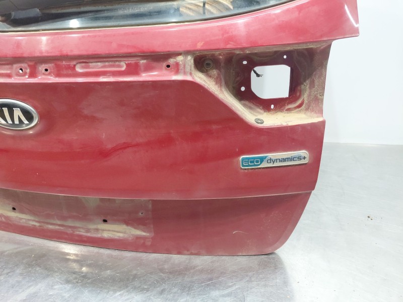 Recambio de porton trasero para kia sportage drive referencia OEM IAM   