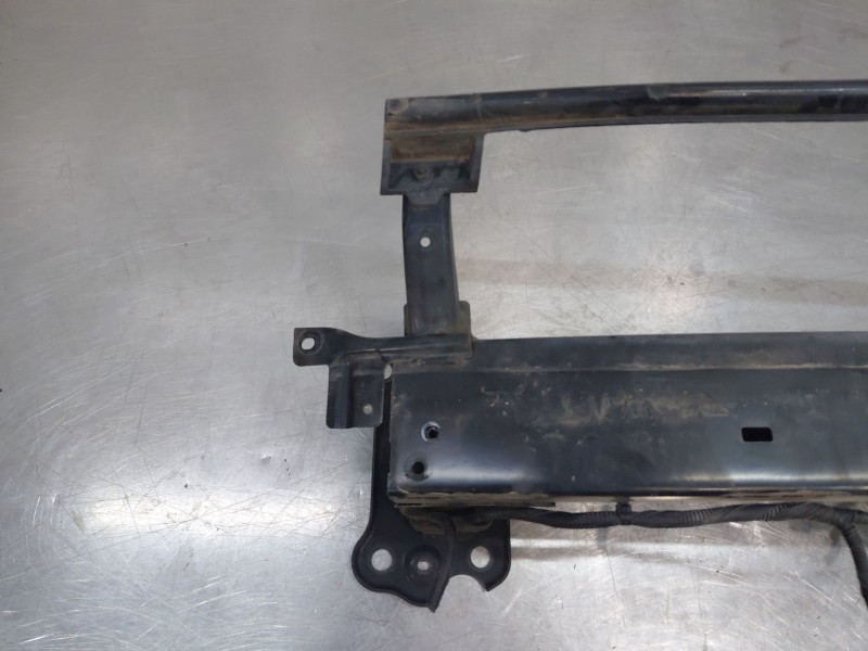 Recambio de refuerzo paragolpes delantero para hyundai tucson (tl, tle) 1.7 crdi referencia OEM IAM 64900D7000  