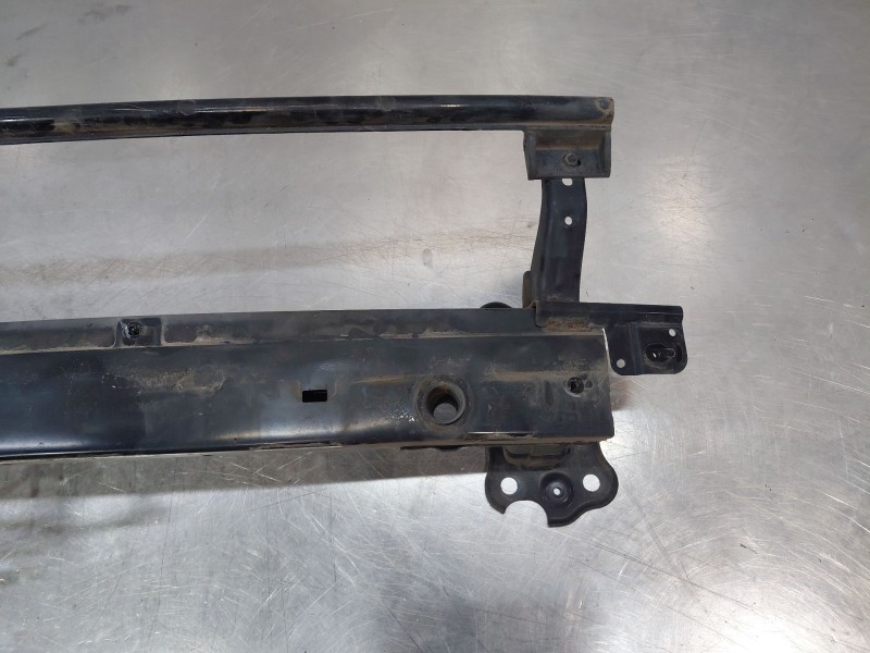 Recambio de refuerzo paragolpes delantero para hyundai tucson (tl, tle) 1.7 crdi referencia OEM IAM 64900D7000  