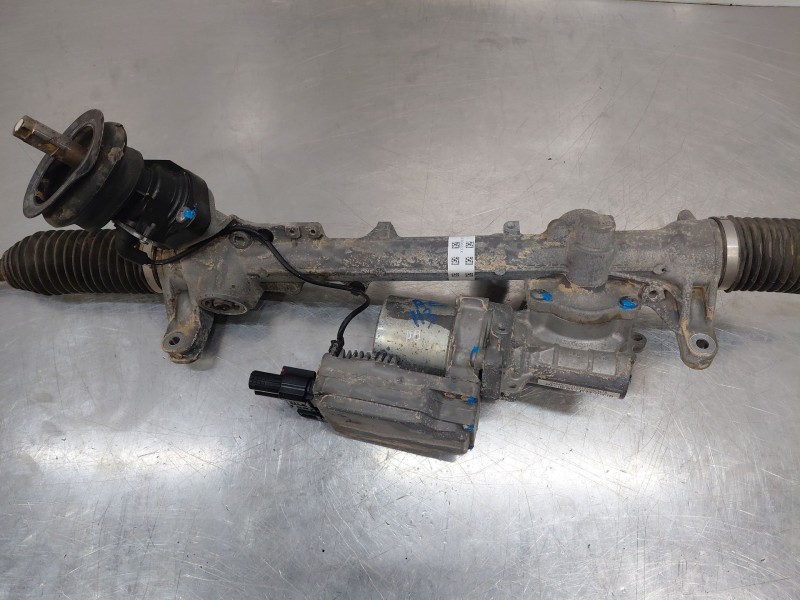 Recambio de cremallera direccion para mercedes-benz clase a (w176) design referencia OEM IAM A2464604701  