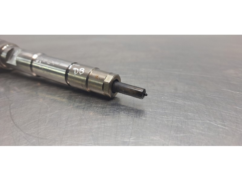 Recambio de inyector para dacia lodgy stepway referencia OEM IAM 8201636333 0445110800  Recambio de inyector para dacia lodgy stepway referencia OEM IAM 8201636333 0445110800