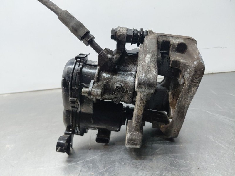 Recambio de pinza freno trasera derecha para mercedes-benz clase a (w176) design referencia OEM IAM A0004232481  