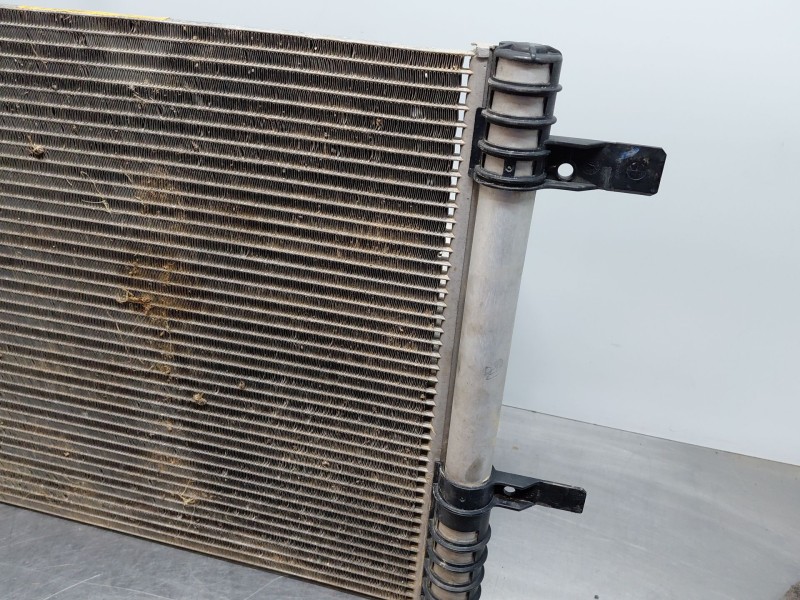 Recambio de condensador / radiador aire acondicionado para peugeot 5008 allure referencia OEM IAM 9817275680  