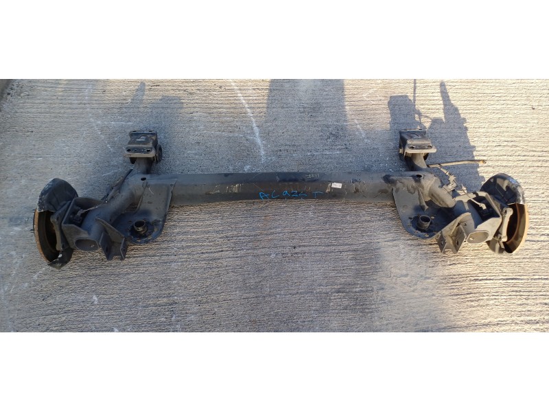 Recambio de puente trasero para hyundai kona klass 2wd referencia OEM IAM 55100J9000  