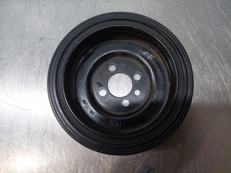 Recambio de polea cigueñal para seat ateca style go referencia OEM IAM 04L105243  