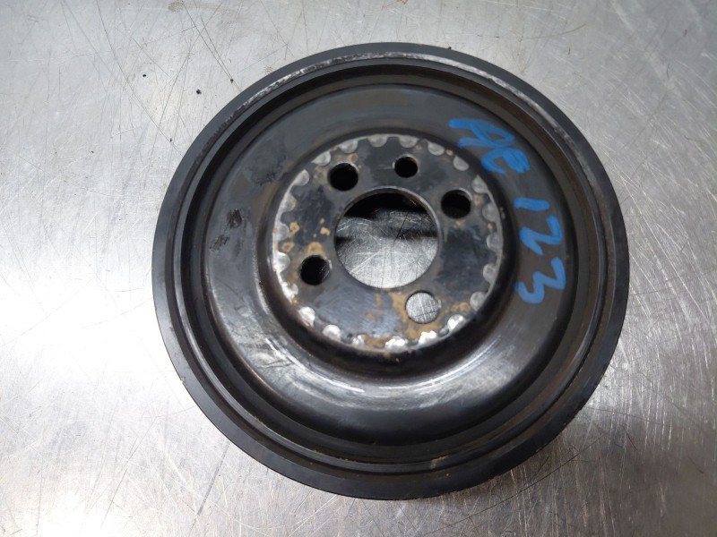Recambio de polea cigueñal para seat ateca style go referencia OEM IAM 04L105243  