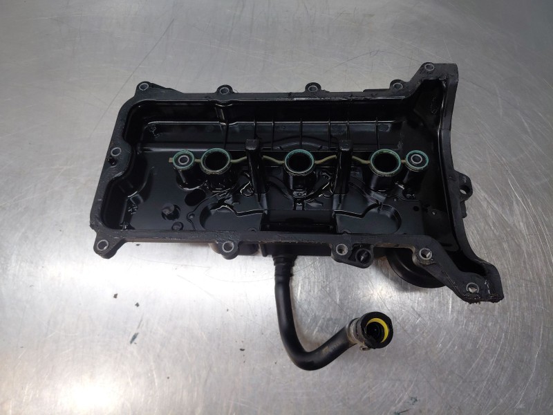 Recambio de tapa balancines para dacia sandero iii driving referencia OEM IAM 132657536R  