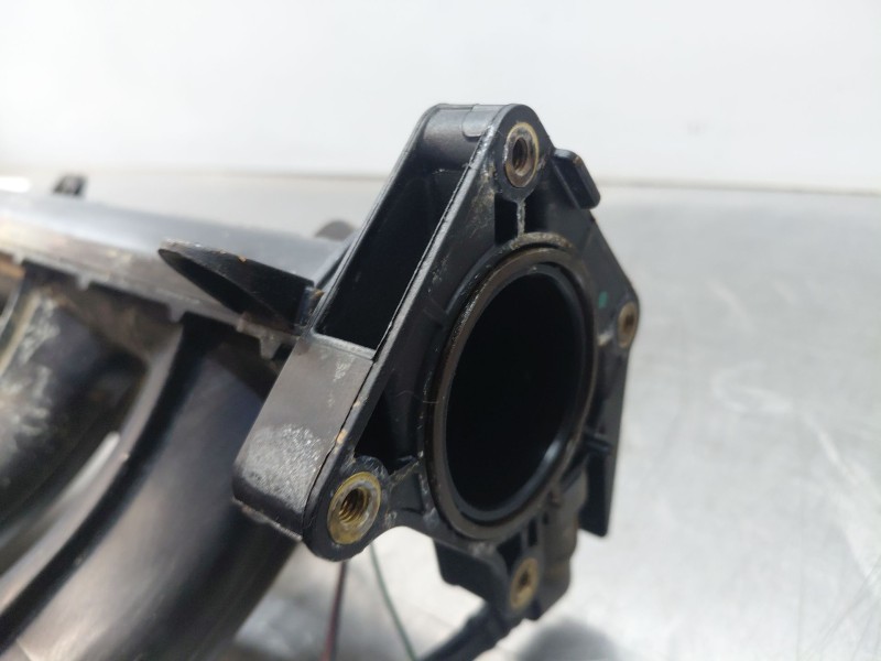 Recambio de colector admision para dacia sandero iii driving referencia OEM IAM 140039673R  