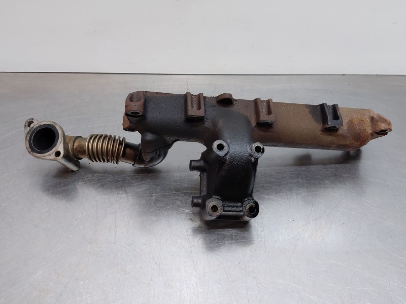 Recambio de colector escape para iveco daily 35s16 35-160 referencia OEM IAM 5801921802  