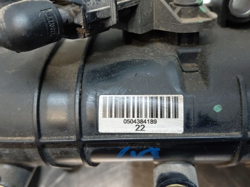 Recambio de colector admision para iveco daily 35s16 35-160 referencia OEM IAM 504384189  