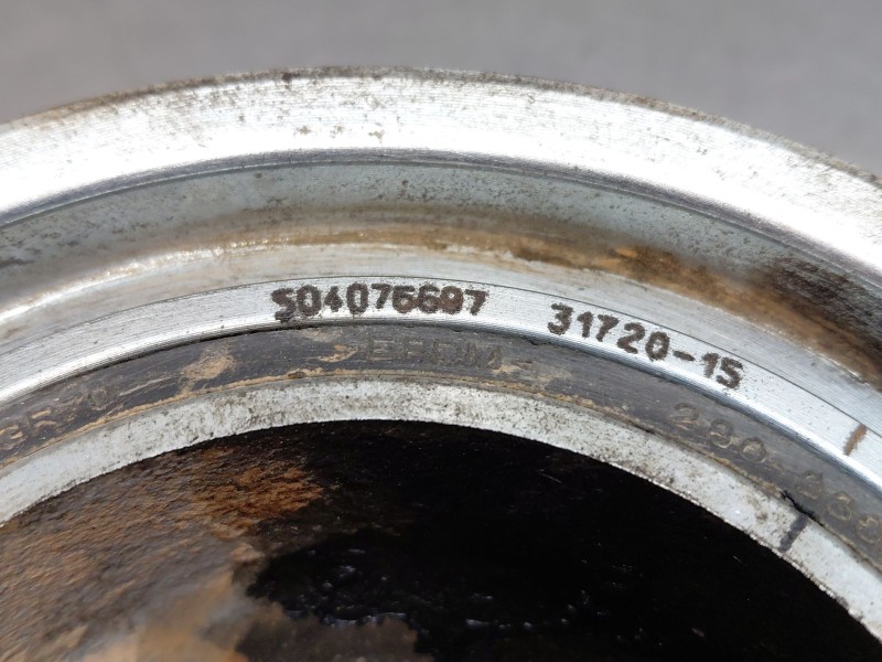 Recambio de polea cigueñal para iveco daily 35s16 35-160 referencia OEM IAM 504076697  