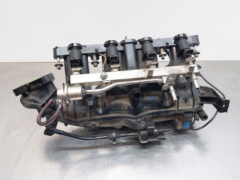Recambio de colector admision para opel zafira tourer edition referencia OEM IAM 25197573 55573171 