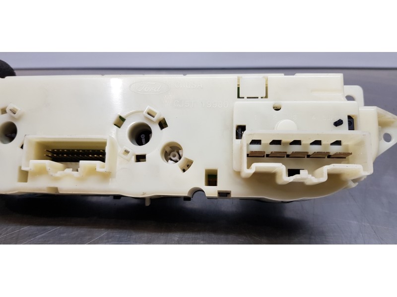 Recambio de mando calefaccion / aire acondicionado para ford kuga (cbs) titanium referencia OEM IAM 2024978 CJ5T19980CK CJ5T1998