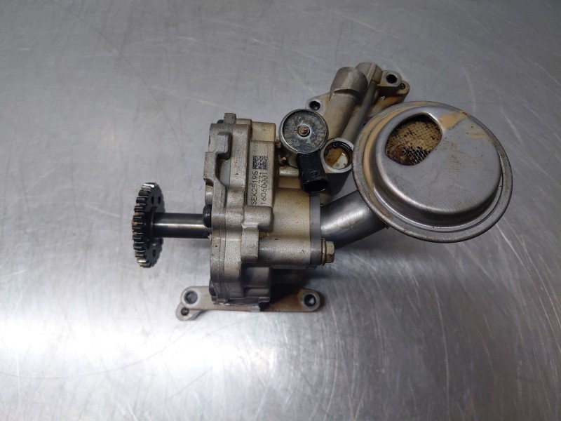 Recambio de bomba aceite para opel astra k lim. 5türig dynamic referencia OEM IAM 12666331  