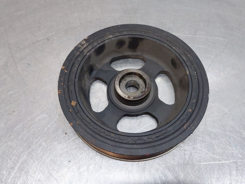 Recambio de polea cigueñal para hyundai kona hybrid referencia OEM IAM 2312403HA0  