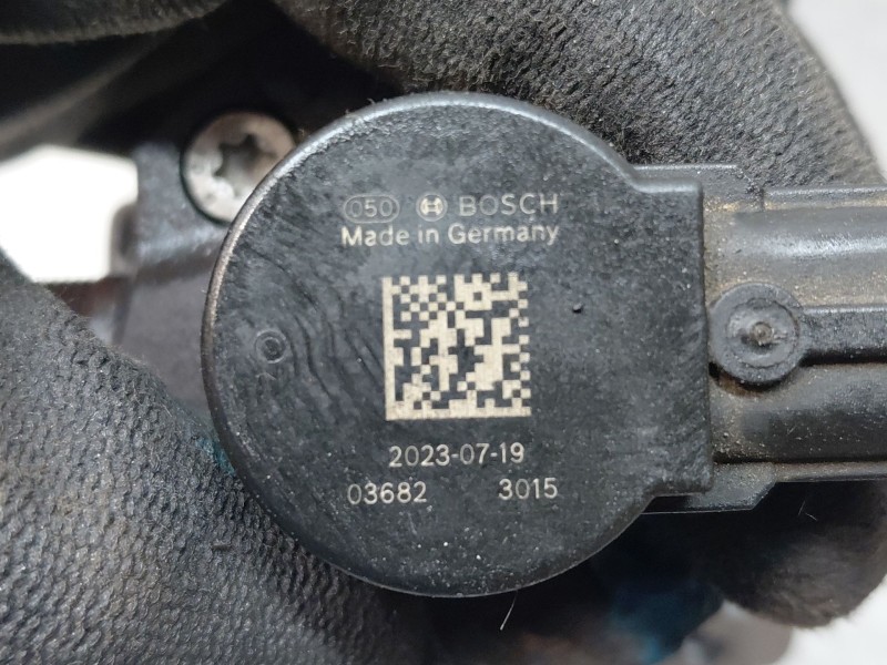 Recambio de bomba inyeccion para peugeot rifter active pack referencia OEM IAM 9817903080 0445010761 