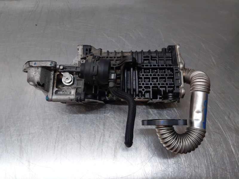 Recambio de enfriador egr para peugeot rifter active pack referencia OEM IAM 9813050280  