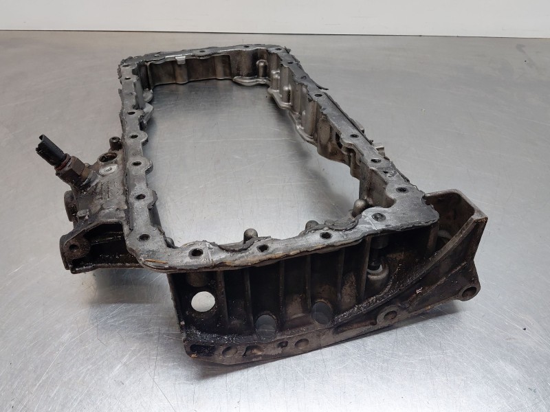 Recambio de sobrecarter para peugeot boxer combi bus referencia OEM IAM 9808941280  