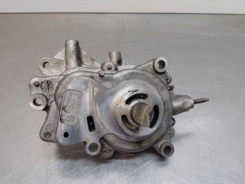 Recambio de depresor freno / bomba vacio para peugeot boxer combi bus referencia OEM IAM 9674992180  