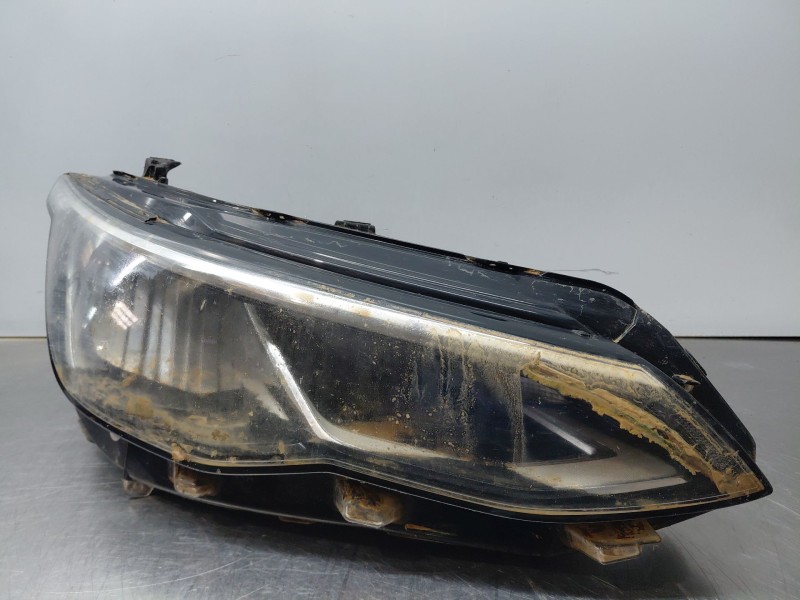 Recambio de faro derecho para volkswagen golf viii lim. (cd1) bluemotion referencia OEM IAM 5H1941030C  
