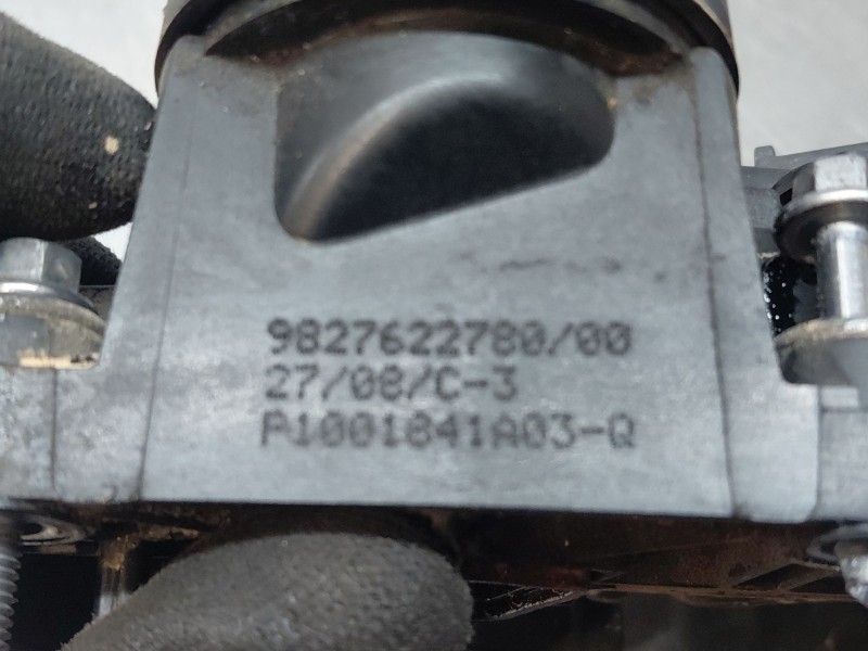 Recambio de tapa balancines para peugeot 508 active referencia OEM IAM 9827622780  