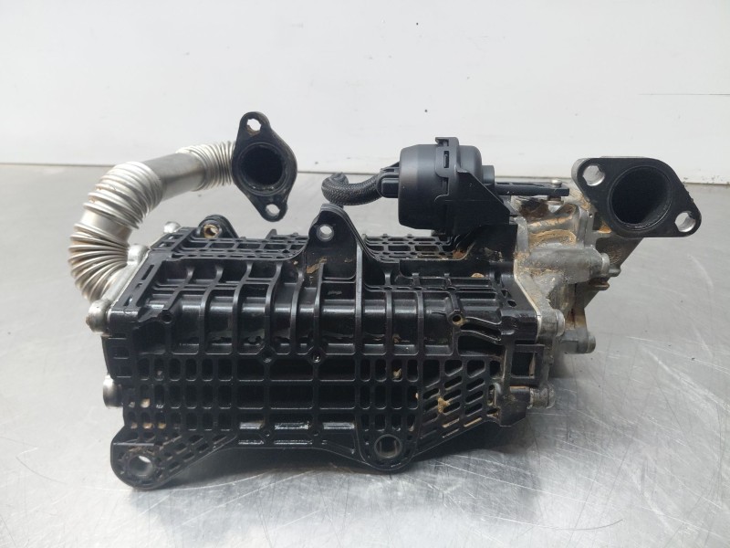 Recambio de enfriador egr para peugeot 508 active referencia OEM IAM 9813050280  