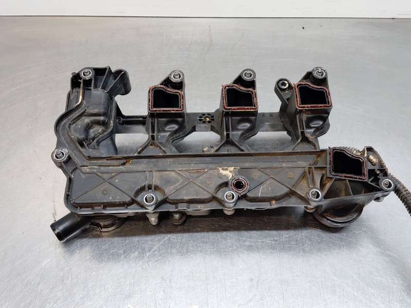 Recambio de tapa balancines para peugeot 2008 (p2) bluehdi referencia OEM IAM 9827622780  