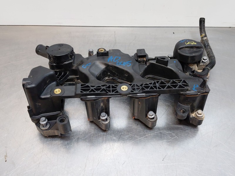 Recambio de tapa balancines para peugeot 2008 (p2) bluehdi referencia OEM IAM 9827622780  