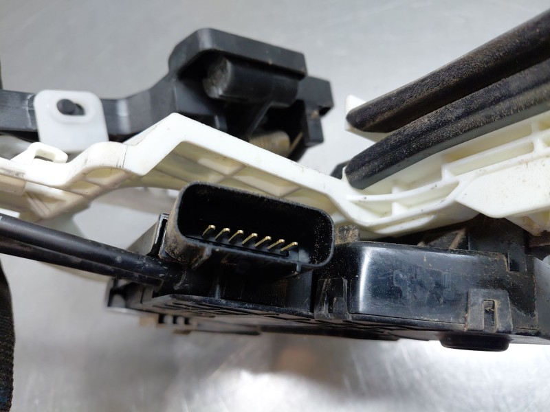 Recambio de cerradura puerta delantera izquierda para hyundai tucson (tl, tle) 1.7 crdi referencia OEM IAM 81310D3510  