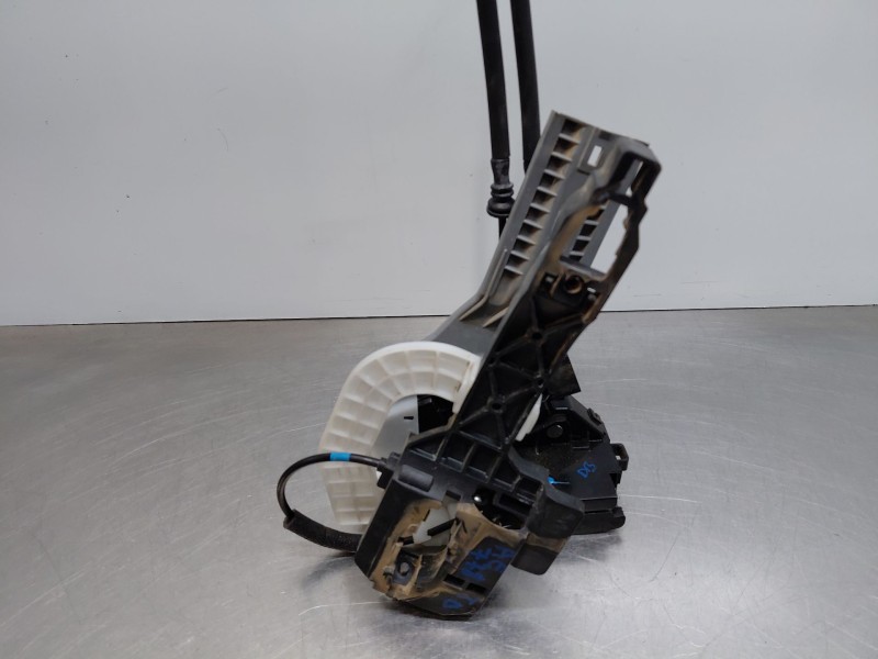 Recambio de cerradura puerta trasera derecha para hyundai tucson (tl, tle) 1.7 crdi referencia OEM IAM 81420D7510  