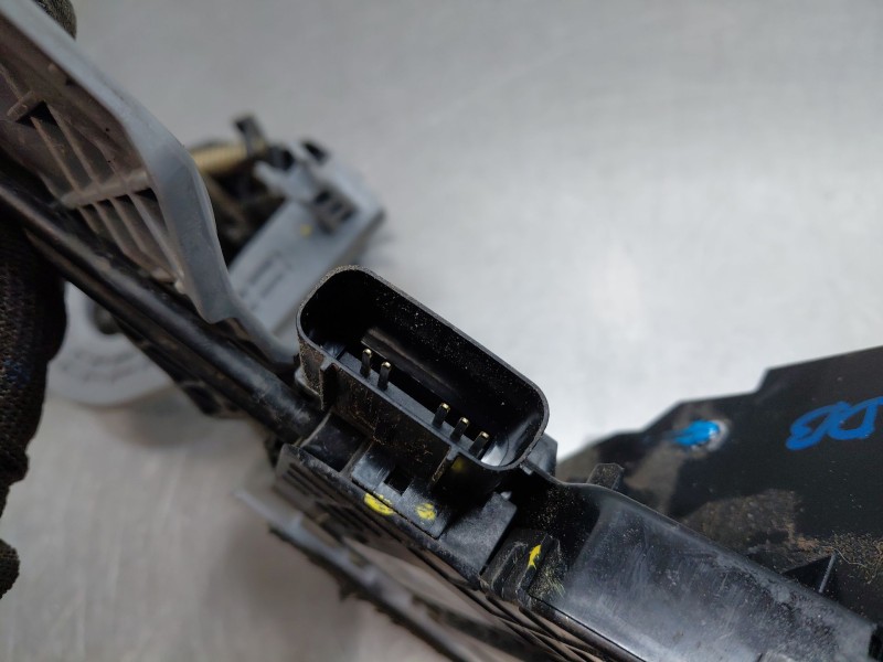 Recambio de cerradura puerta trasera izquierda para hyundai tucson (tl, tle) 1.7 crdi referencia OEM IAM 81410D7510  