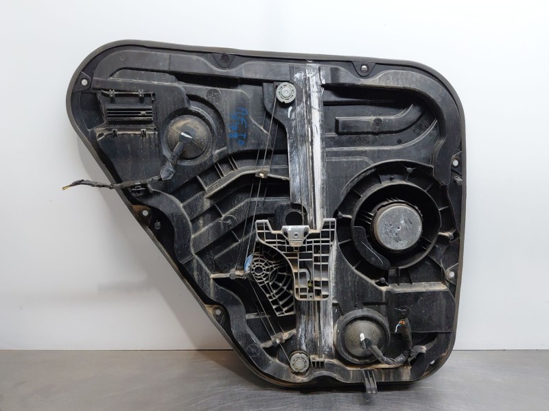 Recambio de elevalunas trasero derecho para hyundai tucson (tl, tle) 1.7 crdi referencia OEM IAM 82460D7000 83480D7100 
