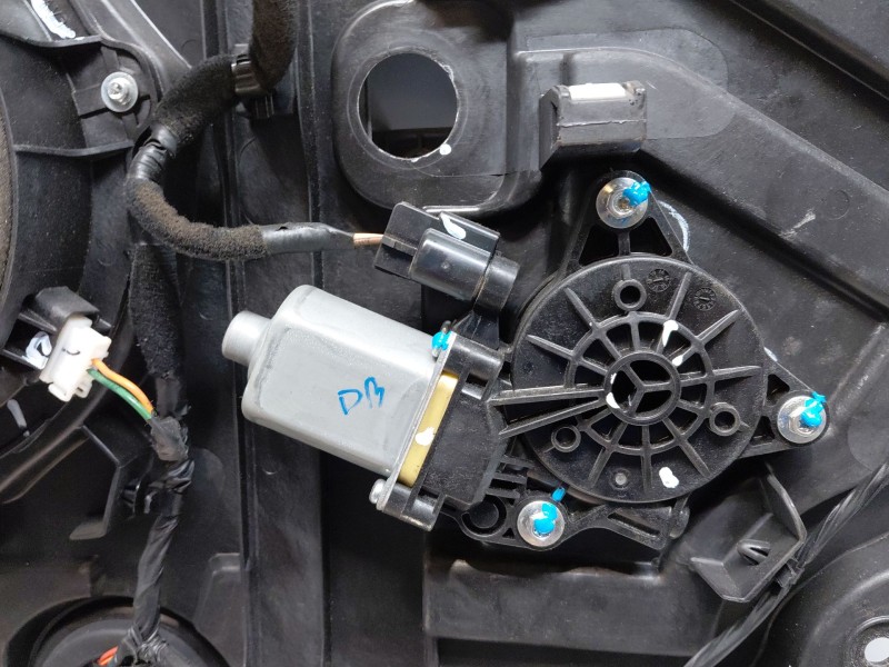 Recambio de elevalunas trasero derecho para hyundai tucson (tl, tle) 1.7 crdi referencia OEM IAM 82460D7000 83480D7100 