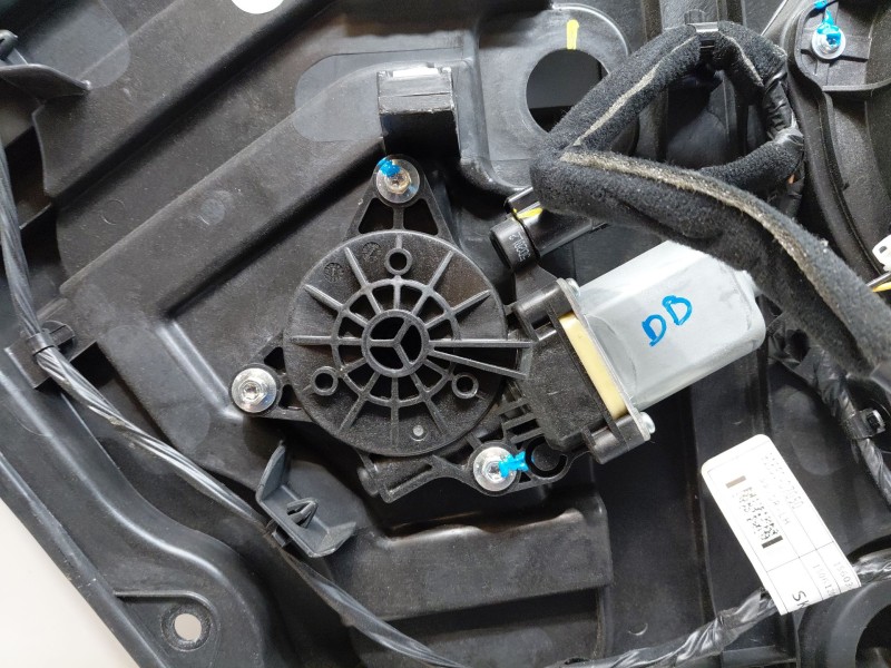 Recambio de elevalunas trasero izquierdo para hyundai tucson (tl, tle) 1.7 crdi referencia OEM IAM 82450D7010 83470D7100 